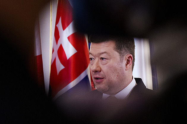 Na Ukrajinu bych nejel, prohlásil Okamura. Svůj novoroční projev označil za skvělý