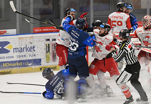 ONLINE: Plzeň se může vrátit na druhé místo, v dohrávce hostí Olomouc