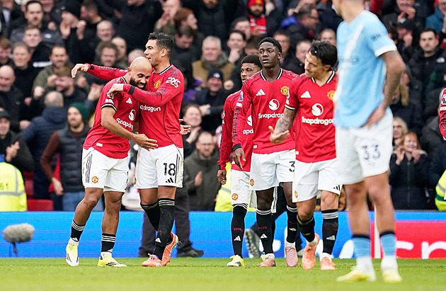 ONLINE: United v derby přehráli City. West Ham se Součkem vede, daří se i Chelsea