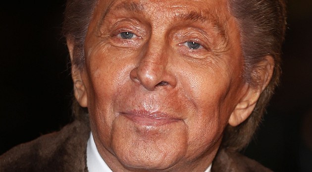 Zemřel zakladatel značky Valentino. Garavanimu bylo 93 let