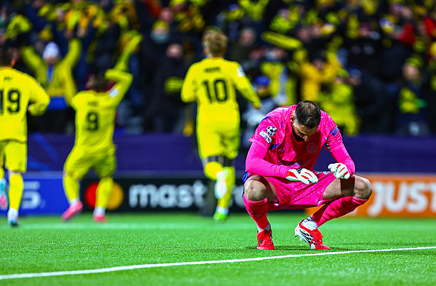 ONLINE: Bodö/Glimt senzačně porazilo Manchester City. Hraje Arsenal i Real