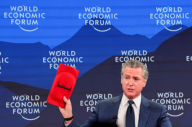 Ničí 80 let spojenectví, USA se změnily k nepoznání, pustil se Newsom do Trumpa